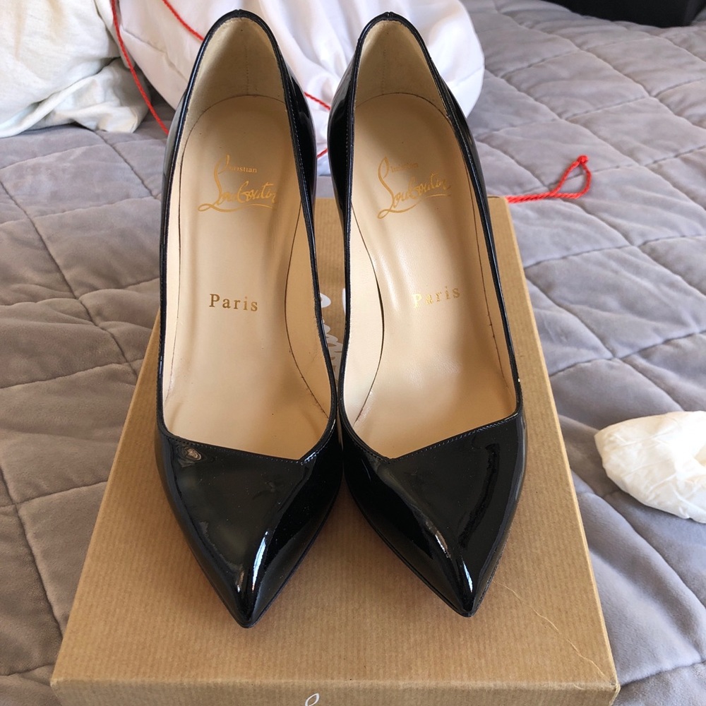 SOLD Christian Louboutin Corneille 100 Patent 34 4 Black